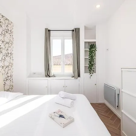 Apartament Saint Charles