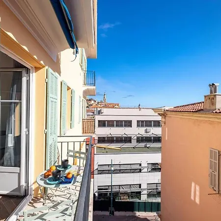 Saint Charles 멍똥